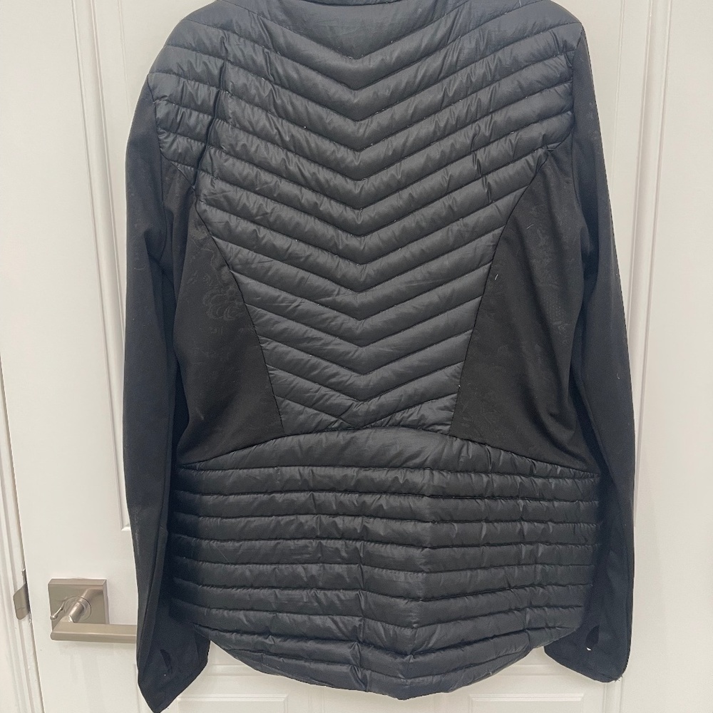 JACKET. Size M. Black. Long sleeve - Picture 3 of 4